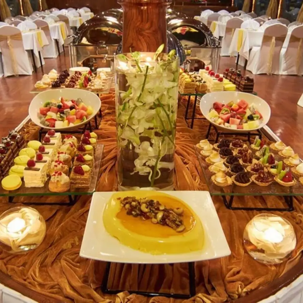 Dhow Cruise 24 Dubai Tour Lunch