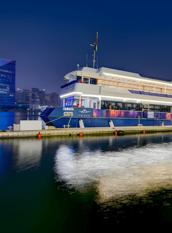 Catamaran Cruise Dinner Al Seef Creek